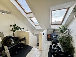 Photo 32- click for photo gallery